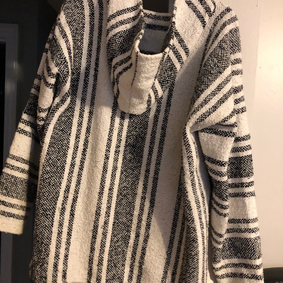 Sweater - Picture 3 of 4